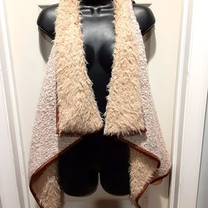 Faux fur sherpa like vest